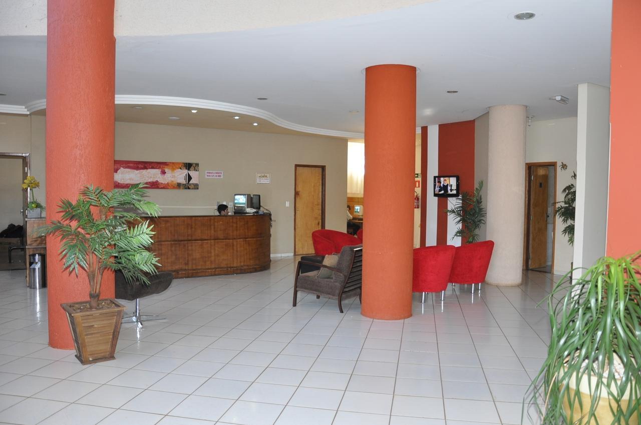 Colorado Plaza Hotel Rio Verde Exterior photo